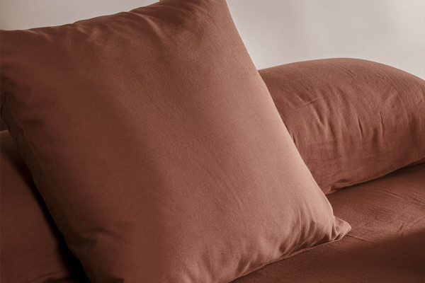 Taie d’oreiller en pur coton bio uni | Maison Aveni