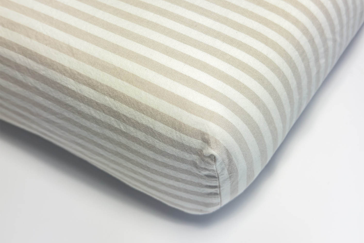 Drap housse en percale de coton bio rayé | Maison Aveni