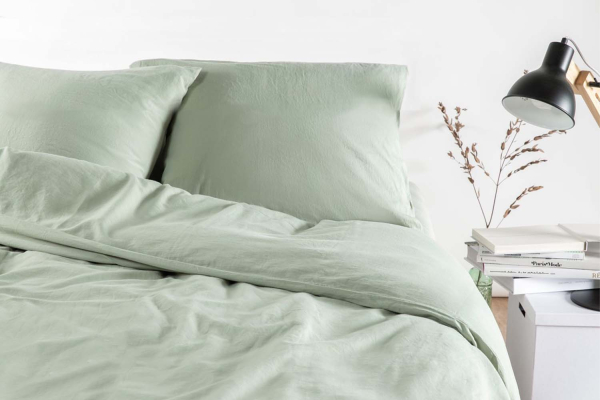 Taie d'oreiller en satin de coton bio lavé uni | Maison Aveni