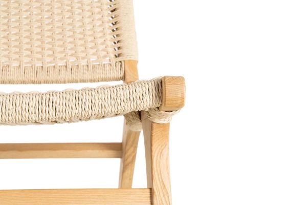 Fauteuil en frêne massif et corde Mirea – Design haut de gamme