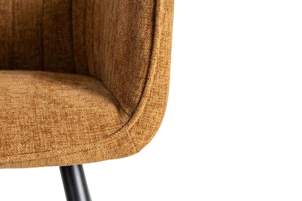 Chaise en tissu et pieds métal Elmar
