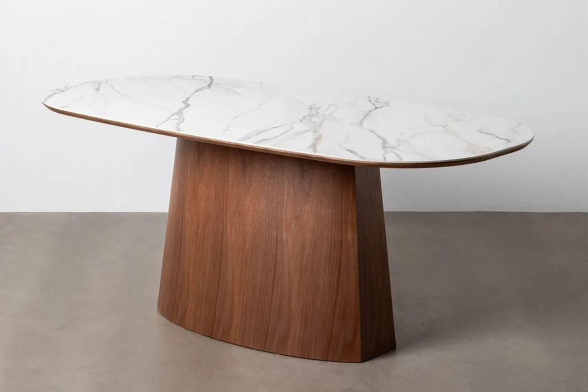 Table avec pied central en bois et céramique 6-8 pers. Lysandre – Design haut de gamme