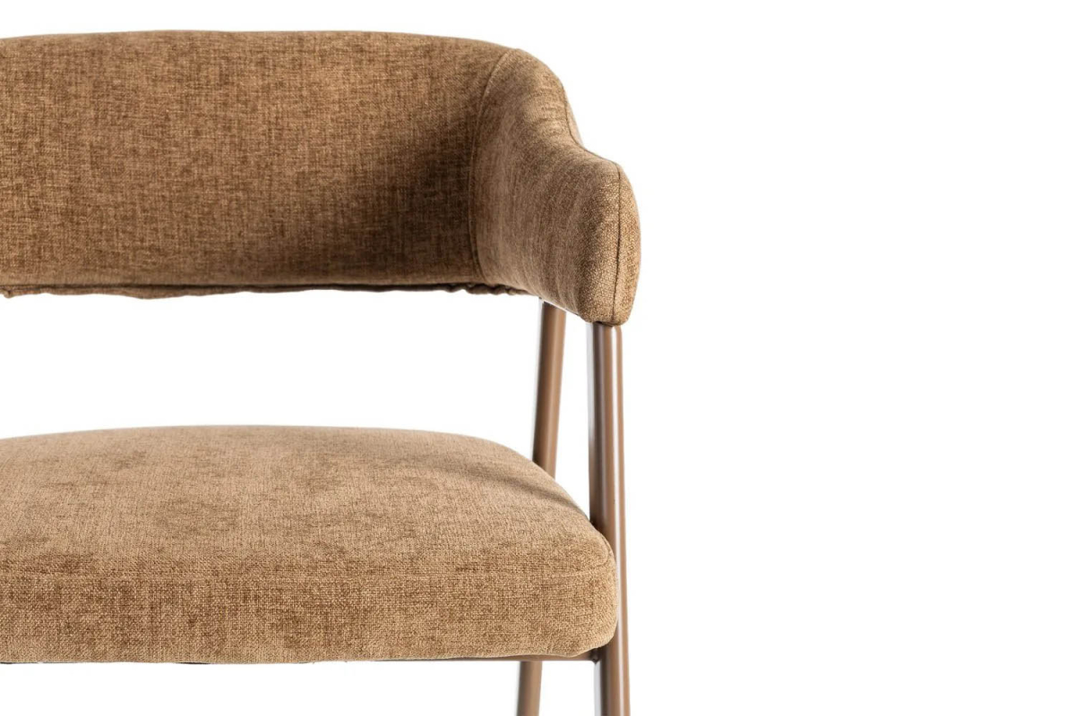 Chaise avec accoudoirs en tissu et pieds métal Néris