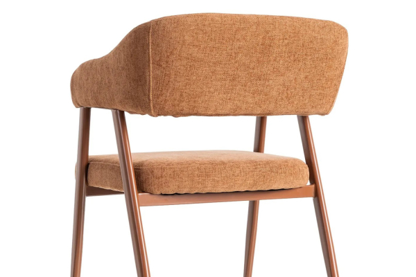 Chaise avec accoudoirs en tissu et pieds métal Néris