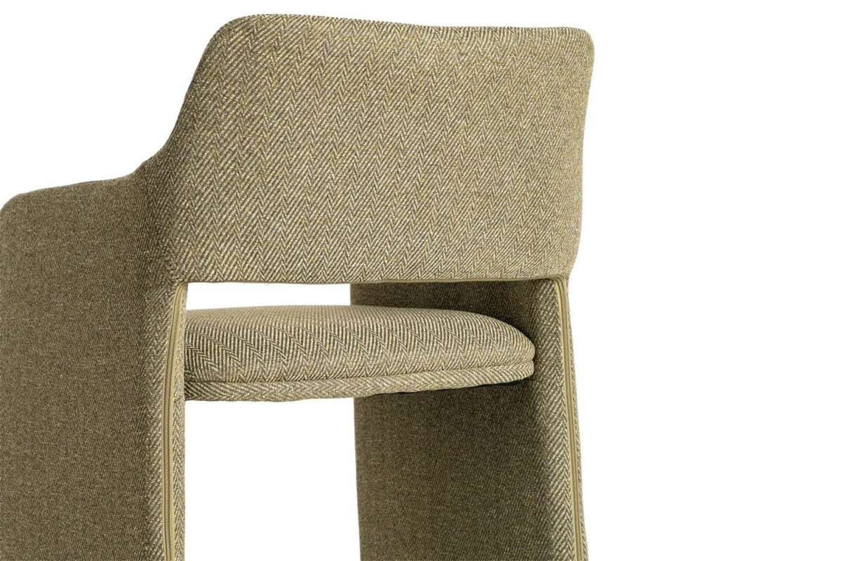 Chaise avec accoudoirs en tissu texturé Calem