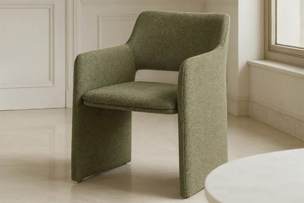 Chaise avec accoudoirs en tissu texturé Calem