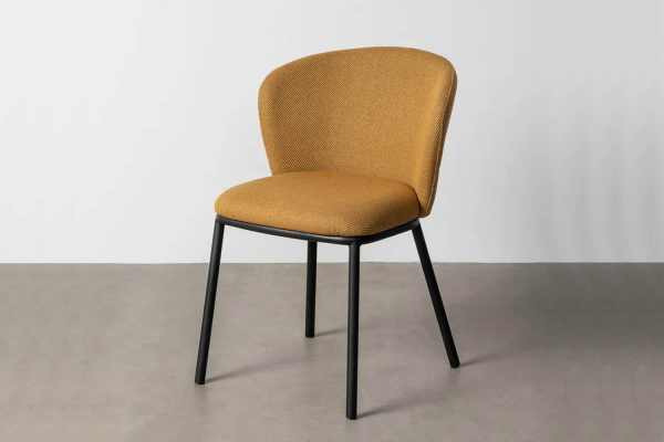 Chaise en tissu texturé et pieds métal Sorren