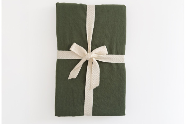 Drap housse satin de coton bio lavé uni | Maison Aveni