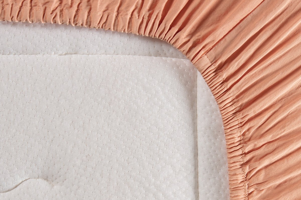 Drap housse satin de coton bio lavé uni | Maison Aveni