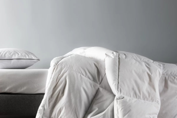 Couette premium en duvet et plumes | Maison Aveni