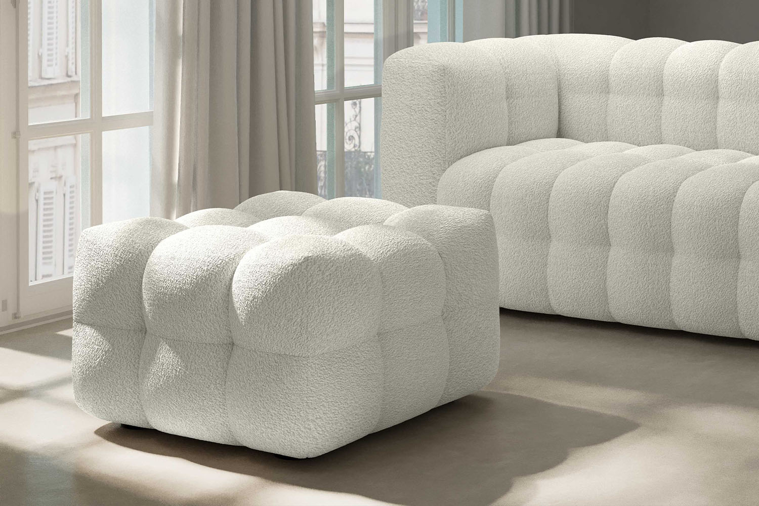 Pouf Cloud – Tissu bouclette, confort et design