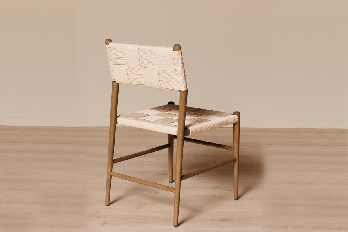 Chaise en frêne massif et tissage Enorae