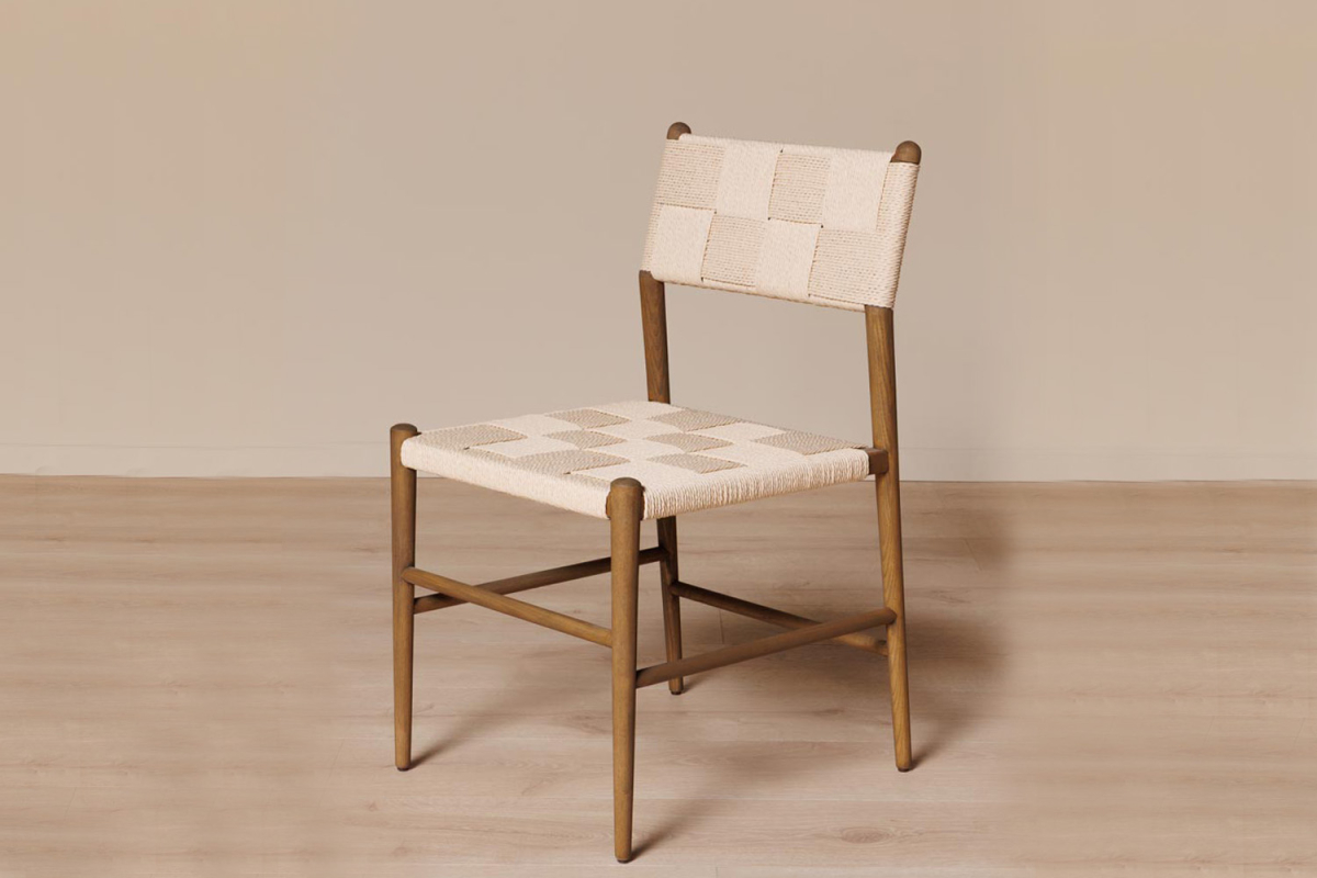 Chaise en frêne massif et tissage Enorae