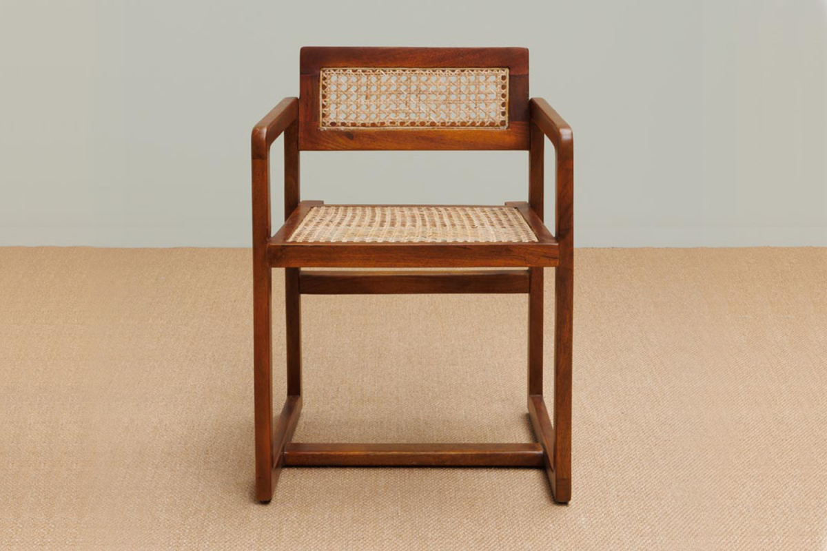 Chaise avec accoudoirs manguier et cannage Sorenza