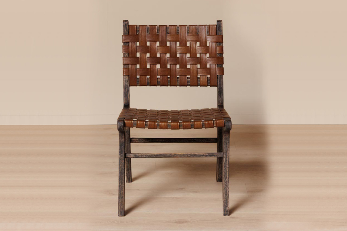 Chaise en manguier massif et cuir tressé Olva