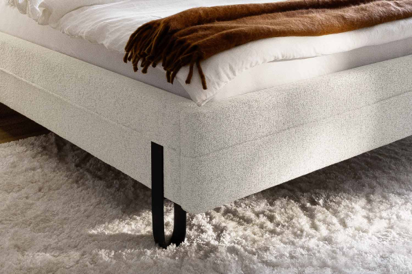 Lit avec tête de lit en tissu avec éclairage intégré Lumea