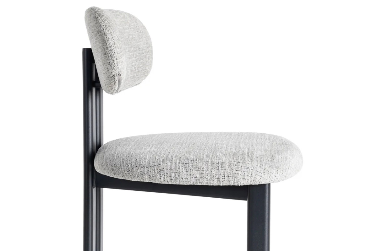 Chaise Maïa en tissu déperlant et pieds acier