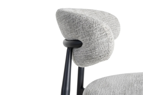 Chaise en tissu texturé et pieds métal Milo – Élégance et style