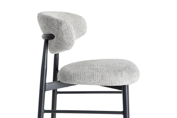 Tabouret haut 65 cm en tissu et pieds métal Milo – Confort et design