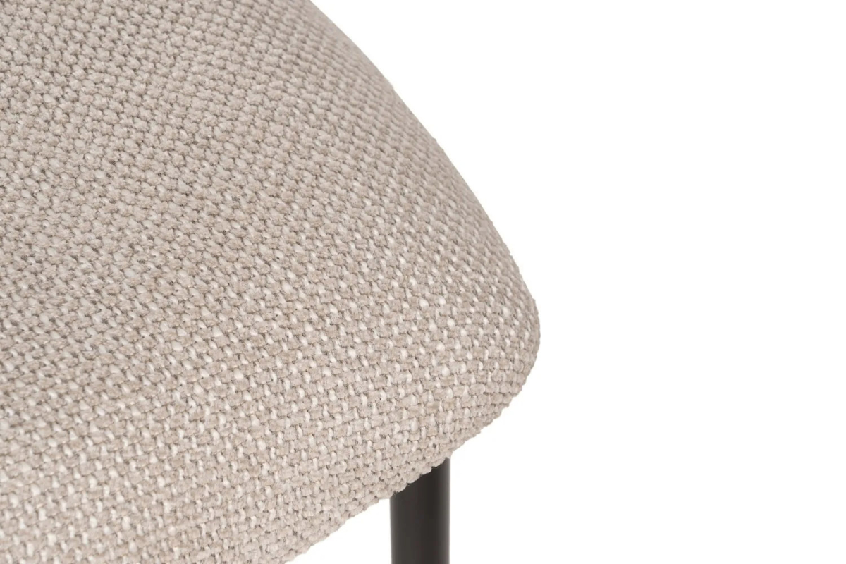 Chaise en tissu avec dossier bois et pieds métal Livia
