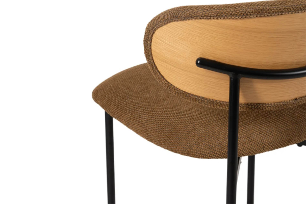 Chaise en tissu avec dossier bois et pieds métal Livia