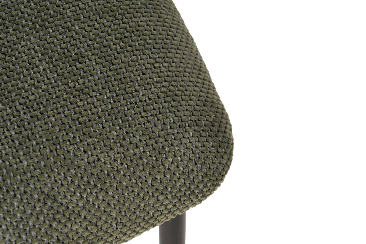 Chaise en tissu avec dossier bois et pieds métal Livia