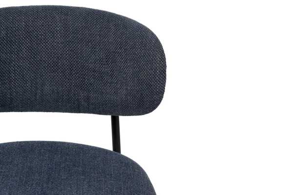 Chaise en tissu avec dossier bois et pieds métal Livia