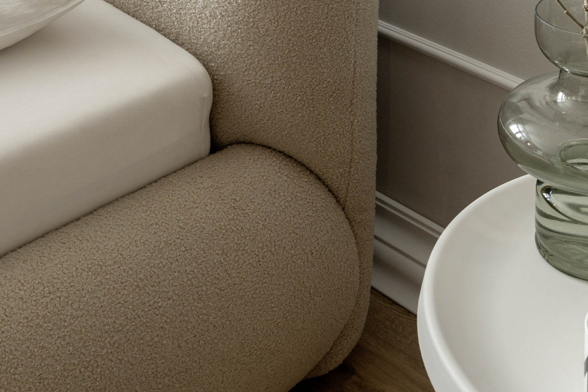 Lit coffre Livia – Lit premium avec tête de lit en tissu bouclette