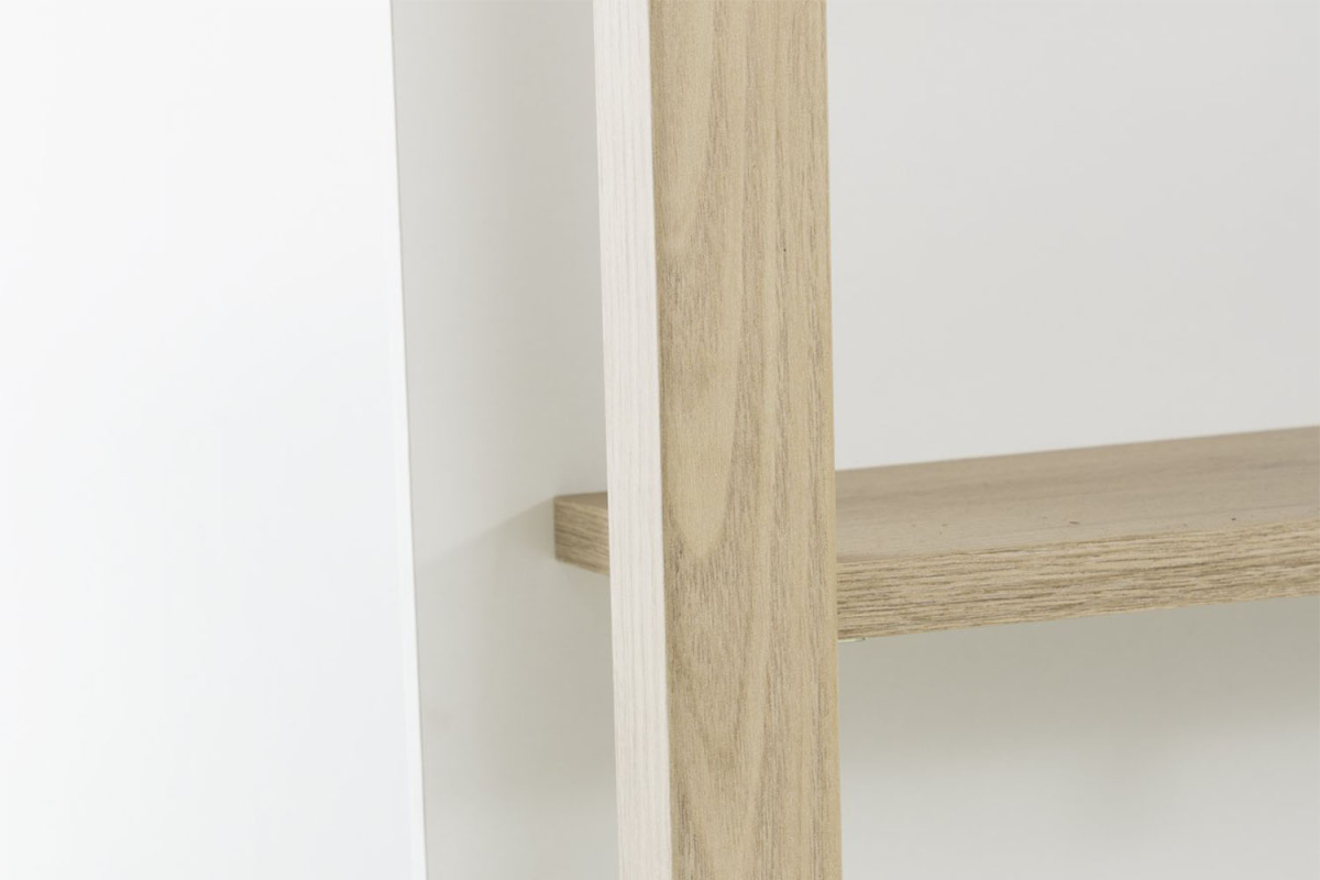 Tête de lit avec rangement bois et blanc, design moderne