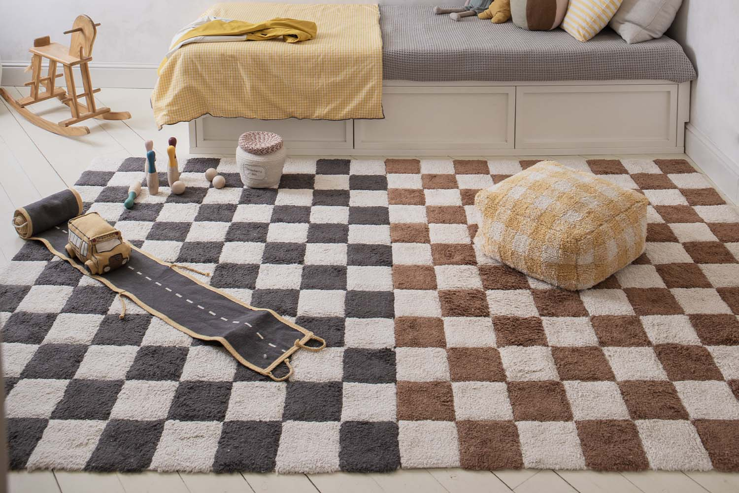 Tapis rectangulaire en coton lavable motif carreaux – Lorena Canals