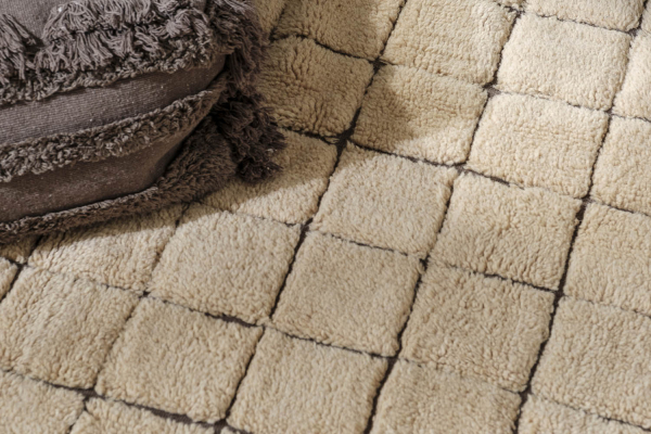 Tapis rectangulaire en laine design Mosaic – Lorena Canals