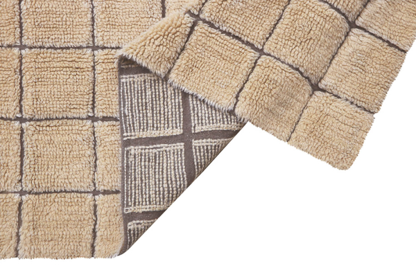 Tapis en laine Mosaic : le tapis de couloir graphique de Lorena Canals