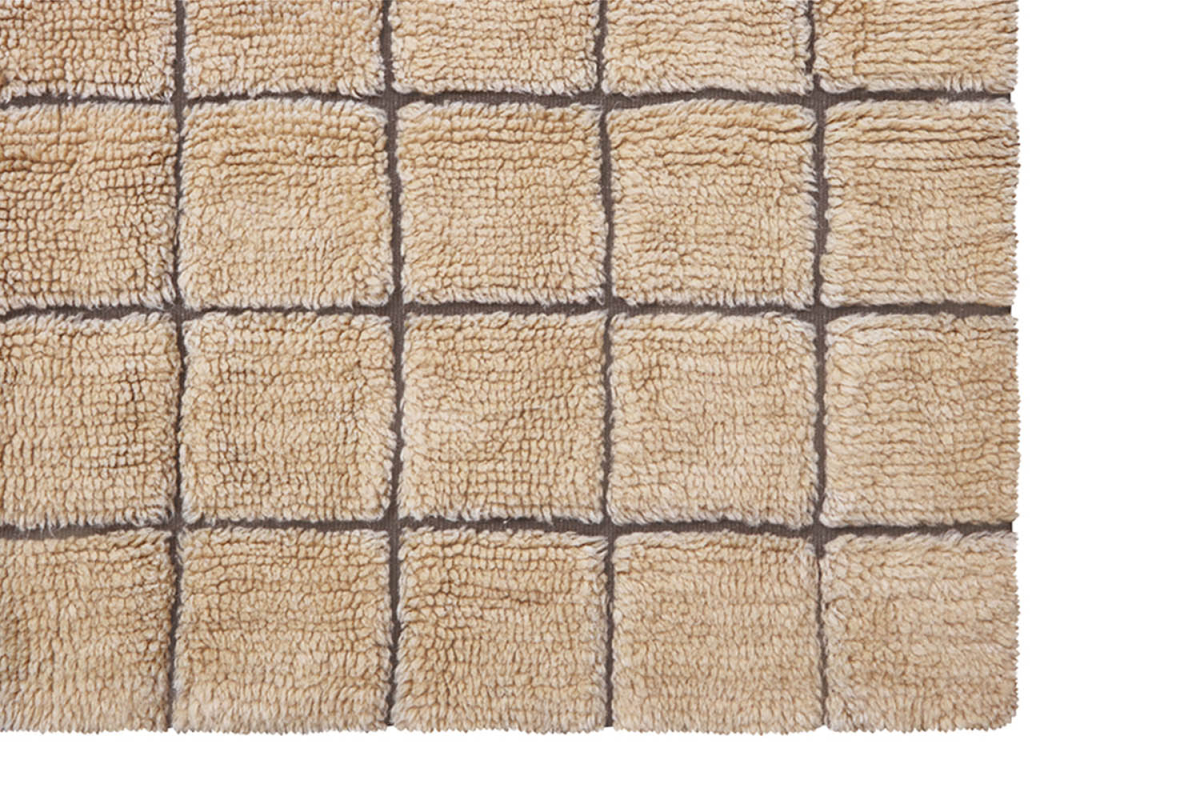 Tapis en laine Mosaic : le tapis de couloir graphique de Lorena Canals