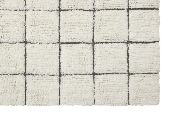 Tapis en laine Mosaic : le tapis de couloir graphique de Lorena Canals