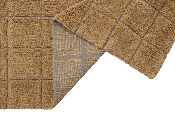 Tapis en laine Mosaic : le tapis de couloir graphique de Lorena Canals