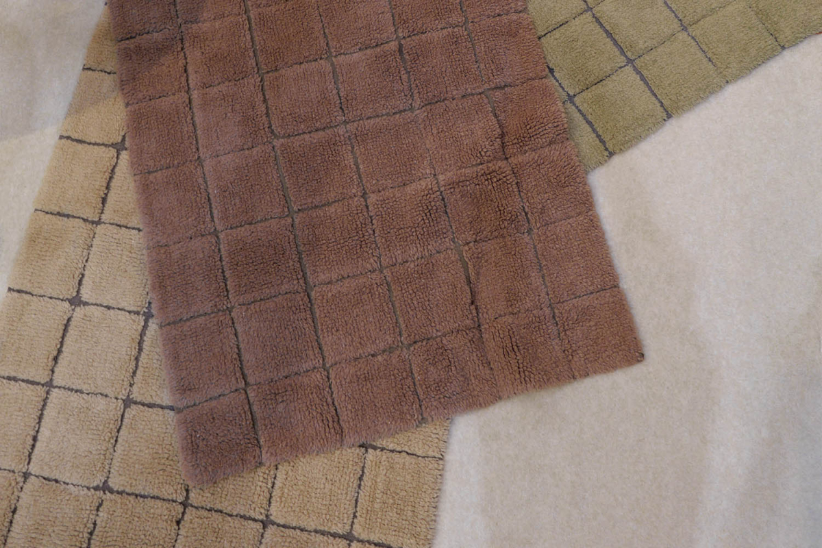 Tapis en laine Mosaic : le tapis de couloir graphique de Lorena Canals