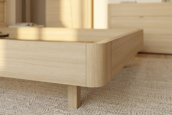Lit Soléa en bois chêne clair – Lit design avec tête de lit moderne