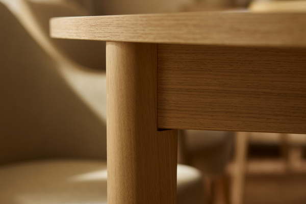 Table ronde extensible 4-6 pers.  en chêne Alba