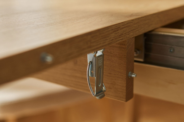 Table ronde extensible 4-6 pers.  en chêne Alba