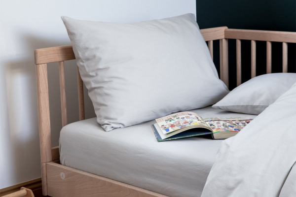 Solid Pure Organic Cotton Pillowcase | Maison Aveni
