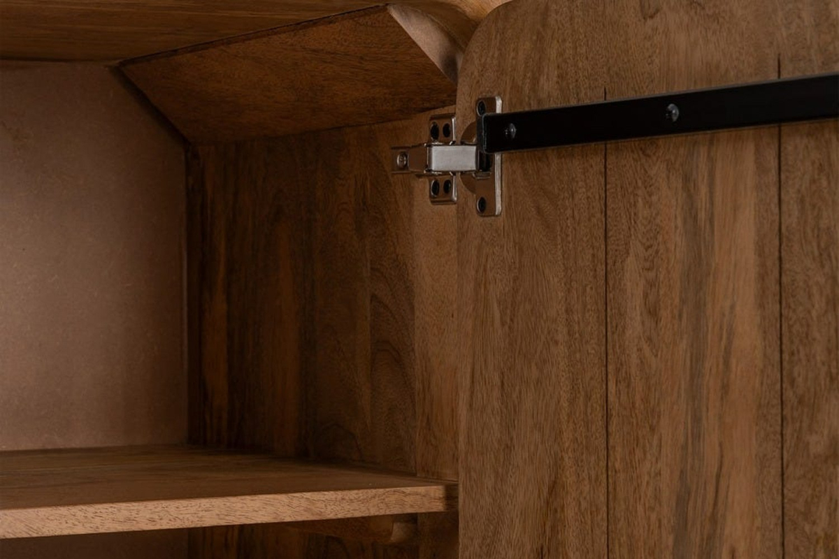 Dressoir 165 cm Luan – Zachte rondingen, volop opbergruimte
