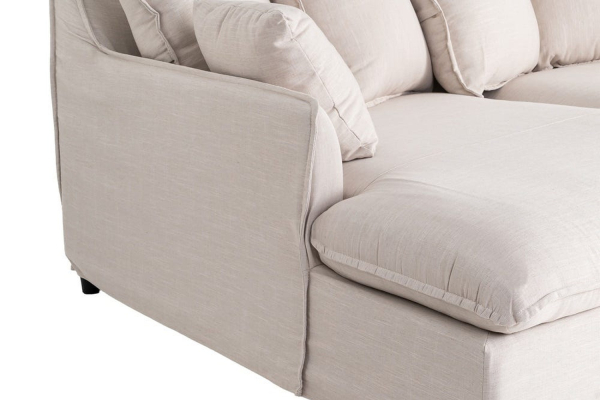 Solaro sectional sofa – An invitation to relax