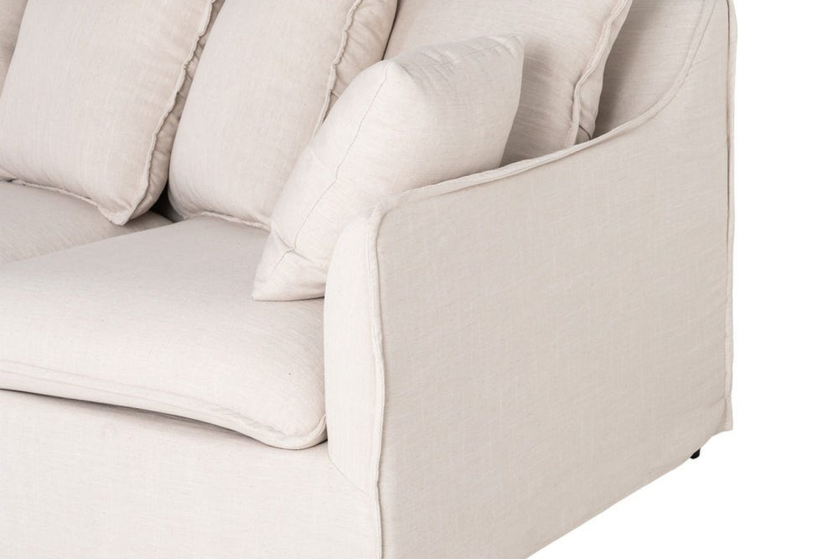 Solaro sectional sofa – An invitation to relax