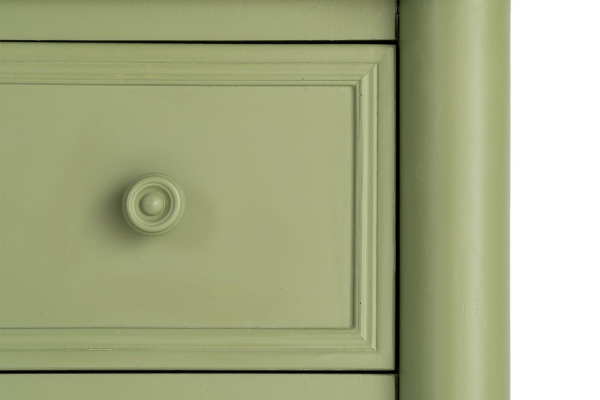 Varen low dresser – Small size, plenty of character