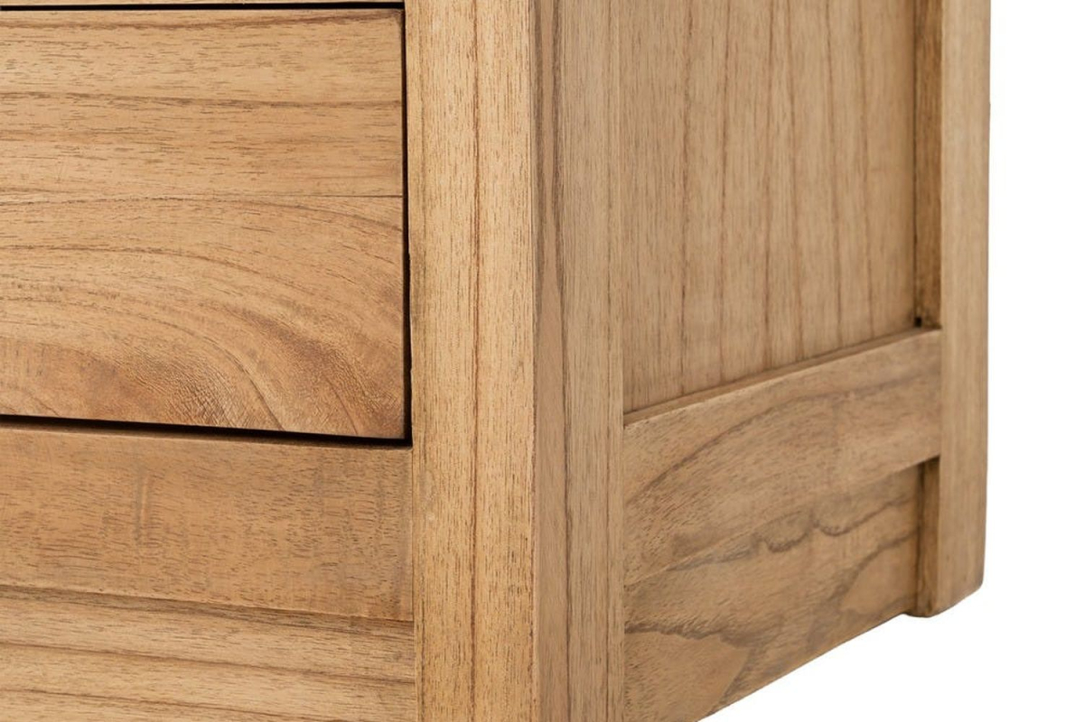 Lior display cabinet – Display your favorite pieces with elegance