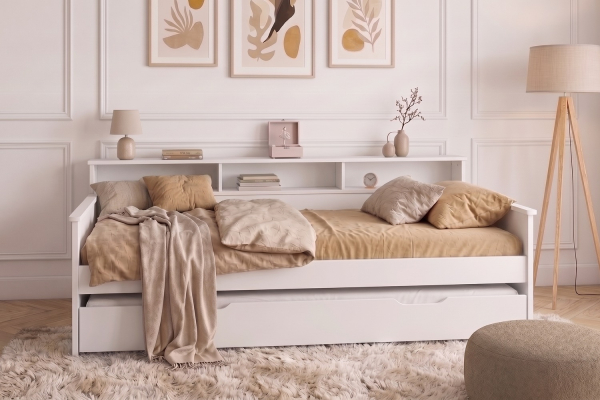 Milo trundle bed with open compartments and shelf | Maison Aveni