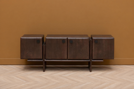 Olven 135 cm 4-door solid mango wood TV stand