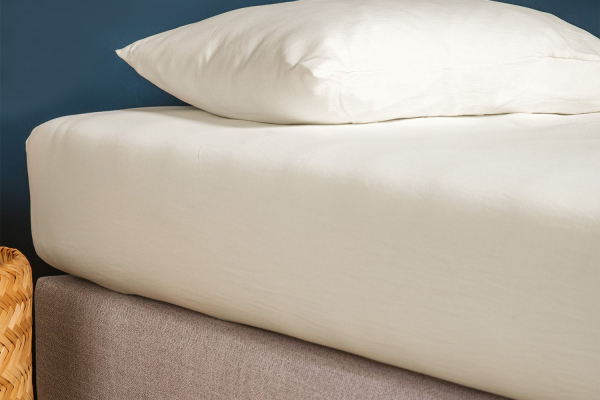 Drap housse pur coton bio uni | Maison Aveni