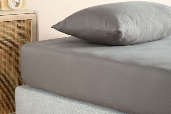 Drap housse pur coton bio uni | Maison Aveni