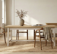 Grande table à manger